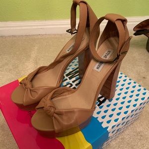Steve Madden heels